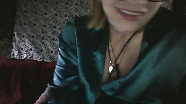 Lia_Ray 现场XXX聊天