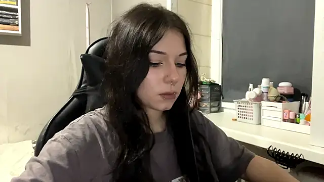 Chat XXX en directo de LilyBaby3