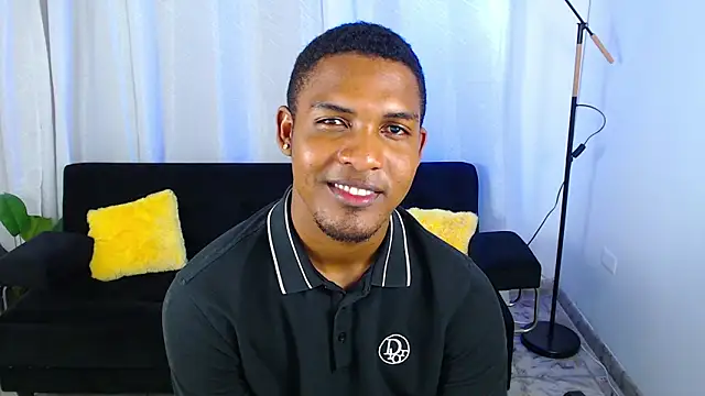 Show de webcam de MaxCum18_