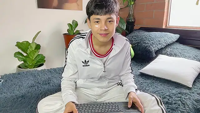 Andy_Belier23 Live XXX-chat