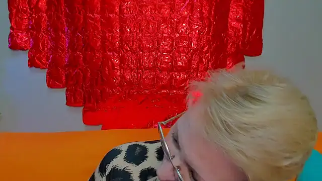 Онлайн чат XXX iamyourdream89