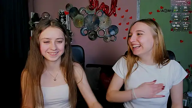 Show modela rebecca_smile na web-kameri