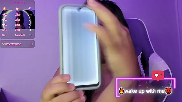 ZoeParcker 即時 XXX 聊天