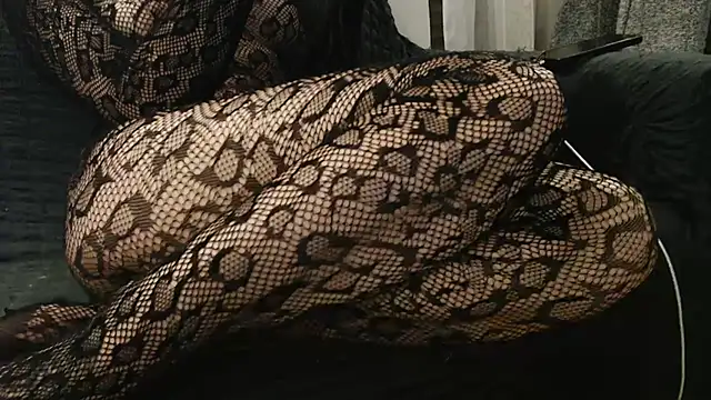 Sihirli_Serra 即時 XXX 聊天