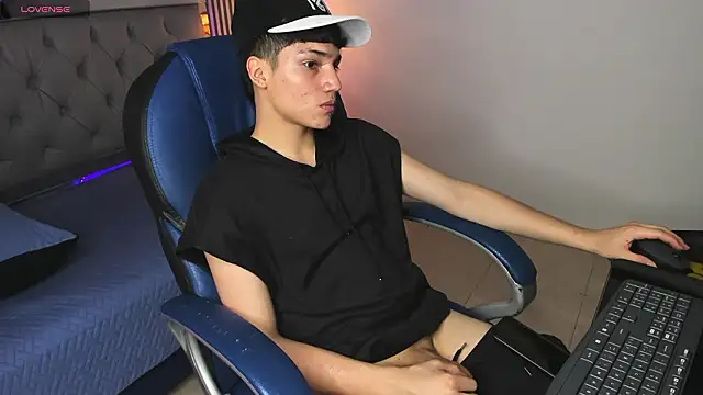 Czat XXX na żywo – SamBlack_