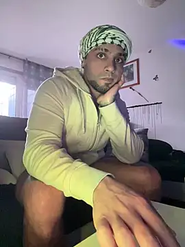 Mohdollmen: онлай н-секс-чат