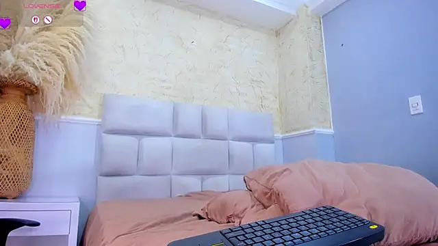 ScarletEvanss_ Live XXX-chat