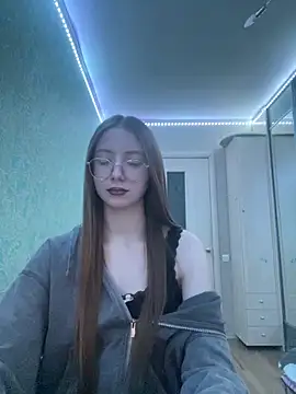 دردشة Eseniya_ الجنسية المباشرة