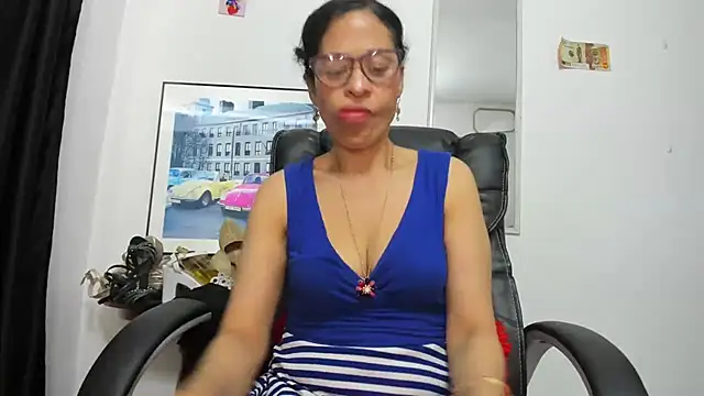 Aries_Mature: вебкам-шоу