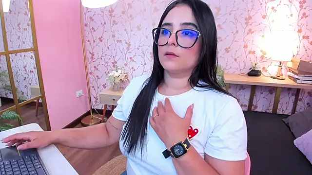 taylor_bennet Chat XXX live