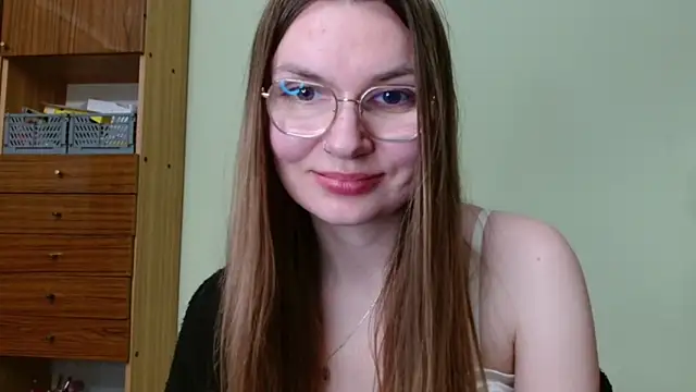 LooveELLYx Chat XXX live