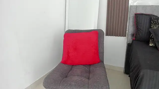 Czat XXX na żywo – anierouse__