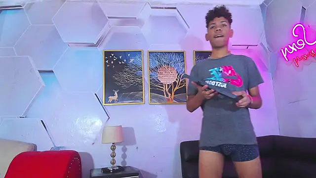 Spicy_guys Obrolan Langsung XXX