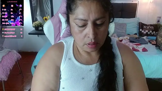 Chat XXX en directo de Keyla01_