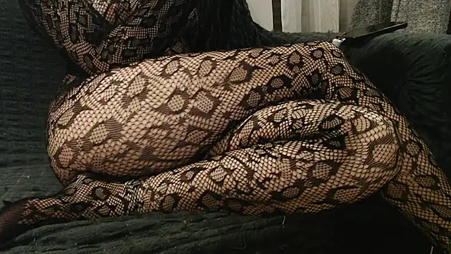 Sihirli_Serra Chat XXX live