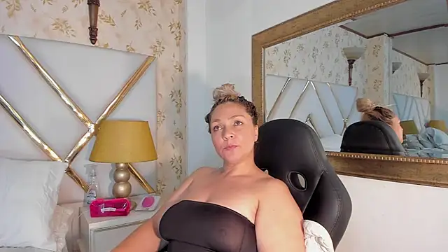 Онлайн чат XXX MalorySweet