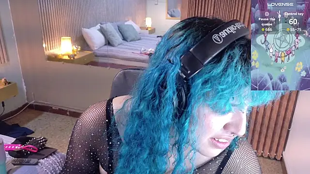 Eli666uwu: онлайн-секс-чат