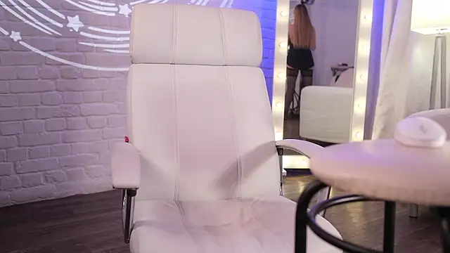 Margo_Pearls' Live XXX Chat