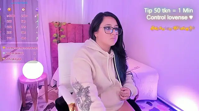 Cherry_blush_ Chat XXX in diretta