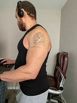 Fathero1time Chat XXX in diretta