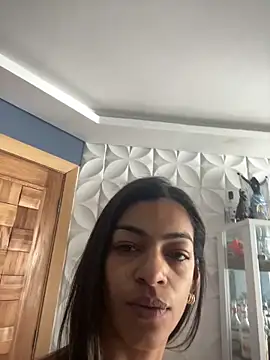 lauramedeiros Chat XXX live