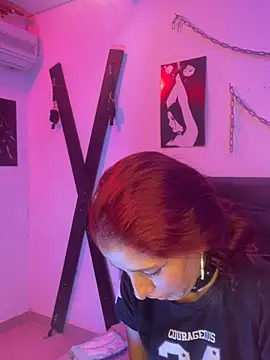 Little_Naughtty live XXX chat