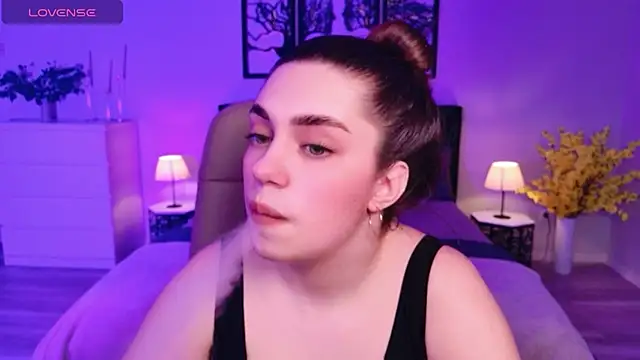 دردشة DaniellaLovely  الجنسية المباشرة