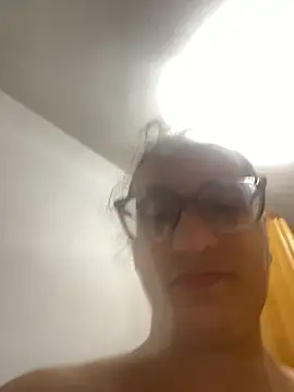 Chat +18 de gloria7v05 ao vivo