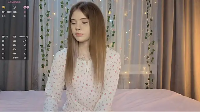 Chat +18 de CarolinePepper ao vivo