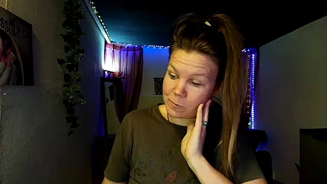 CallMeMaria Chat XXX in diretta