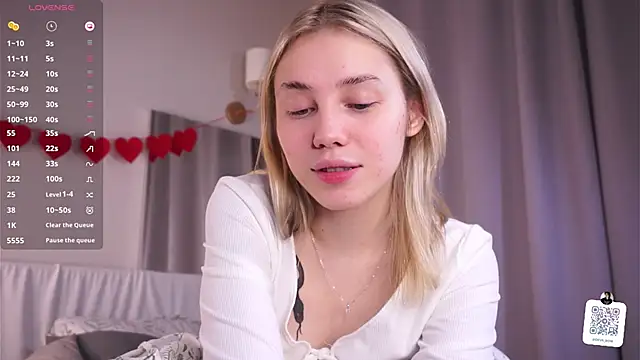 LilianBenskin live XXX chat