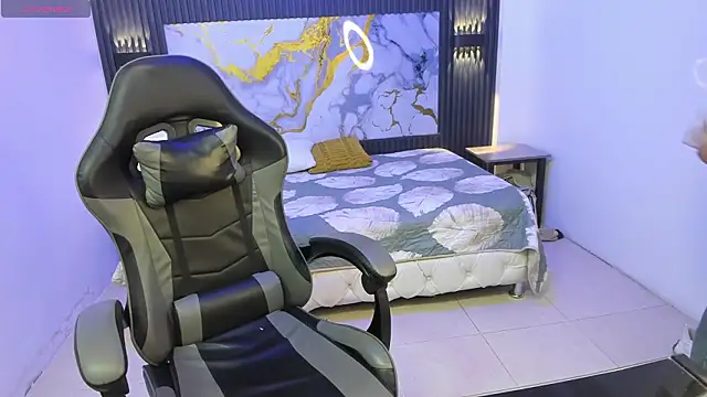 Dark_Desiree18 Webcamshow