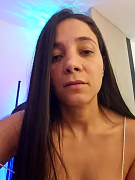 Chat +18 de miaeyes ao vivo