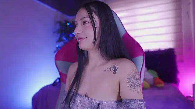 عرض كام Rebecah_1