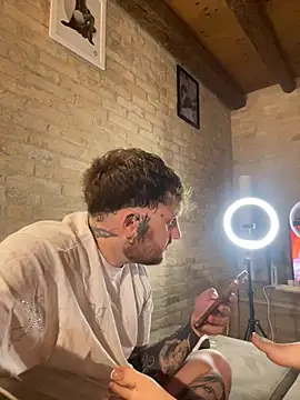 Chat XXX en directo de Dollyred