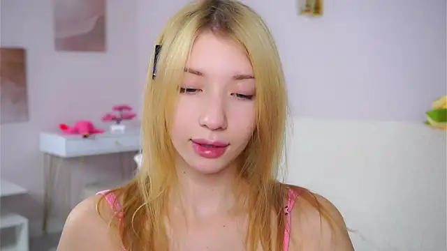 SunnivaCoviln Live XXX chat