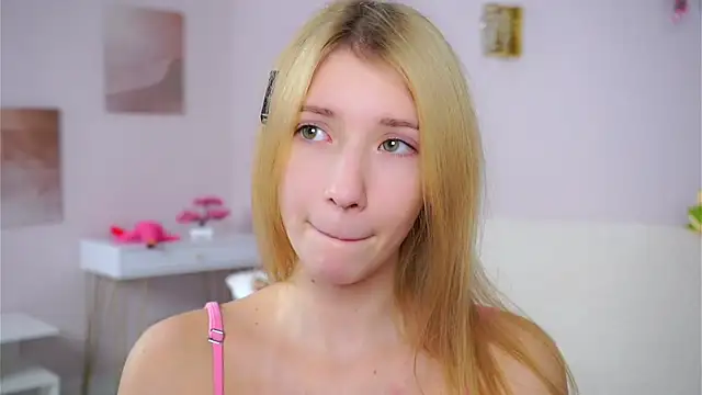 Chatroom XXX en direct de SunnivaCovil