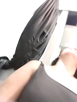 Chat +18 de keilymadam ao vivo