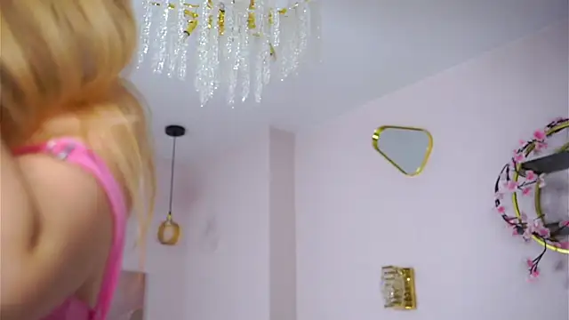 SunnivaCoviln Live XXX chat