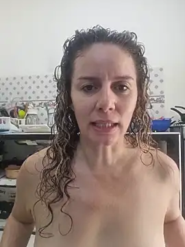 Nina_vallon 即時 XXX 聊天