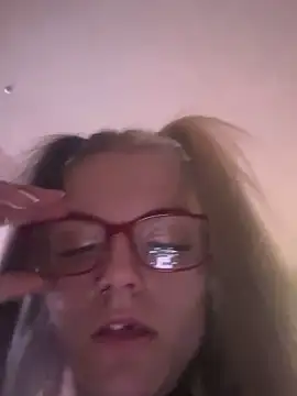 ittybittymeryssa Webcam Show