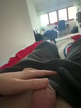 flo_vorhaut webcam show