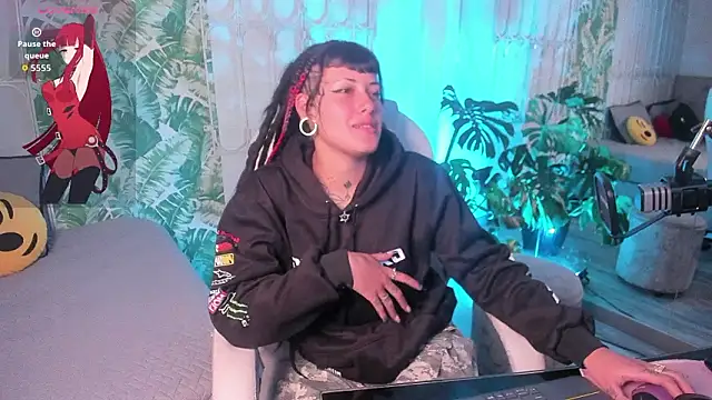 _sharlotte777 现场XXX聊天