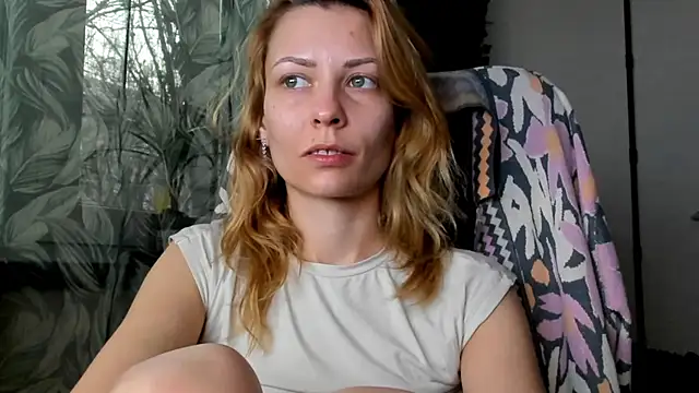 karo123421's Live XXX Chat