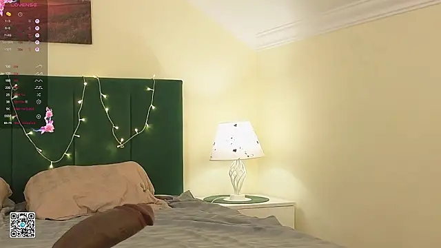 Bonnie_White's Webcam Show