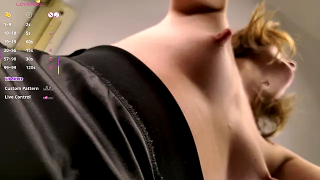 Chloe_princesss 现场XXX聊天