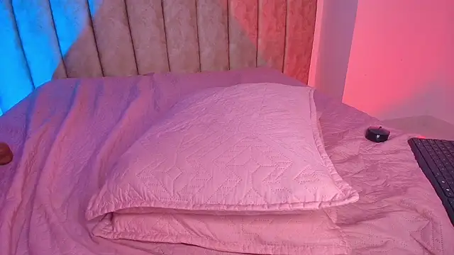 agath_69 Chat XXX in diretta