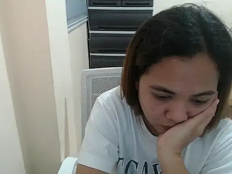 xTheLastVIRGINx Live XXX-chat