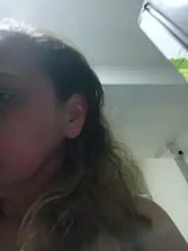 XXX chat uživo modela sasi_luna