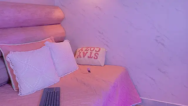 We_DM: онлайн-секс-чат